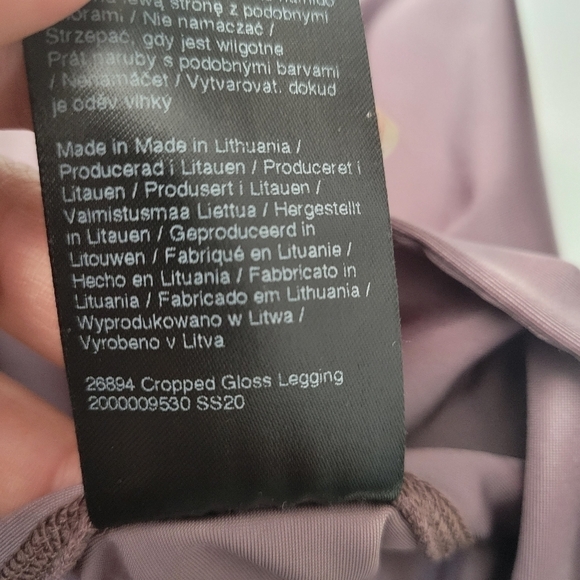 Filippa K Mauve Cropped Gloss Leggings - Picture 11 of 11